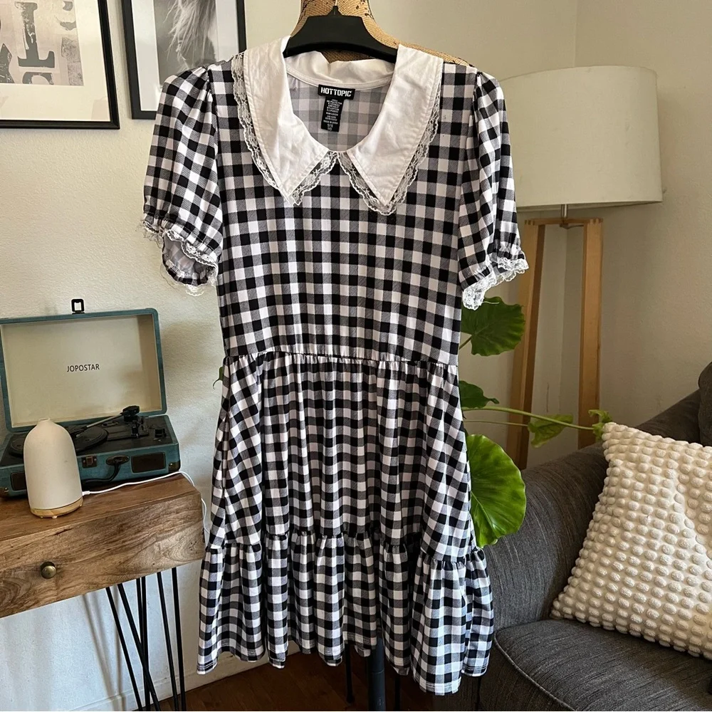 Hot Topic Black & White Buffalo Checkered Tiered Dress Size M - Picture 6 of 12